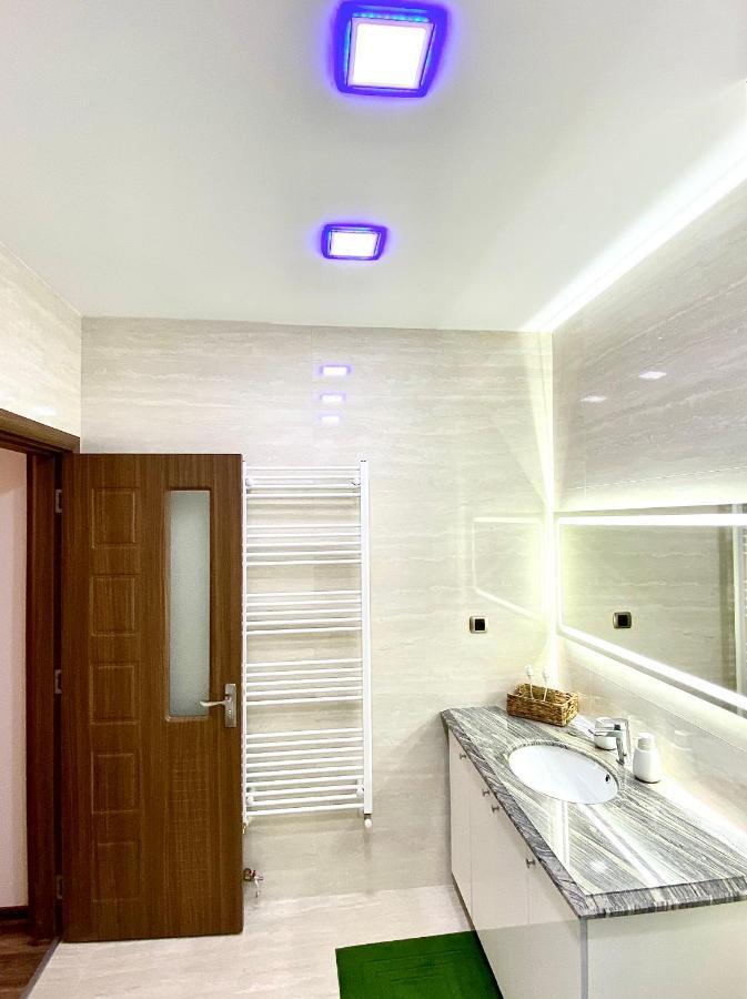 Coquette Apartment Brasov Exterior photo